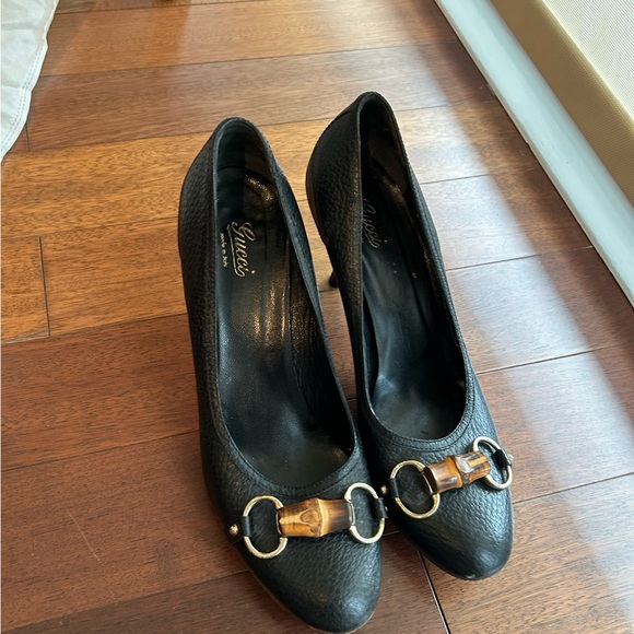 Gucci bamboo horsebit heel. Size 11 - Picture 2 of 6